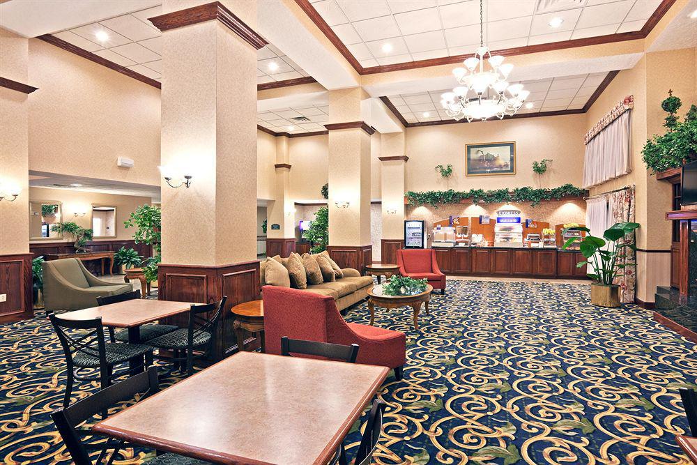 Holiday Inn Express & Suites Midwest City, An Ihg Hotel Interior foto